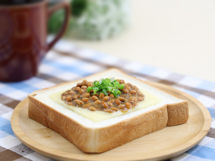 アラ！納豆チーズトースト